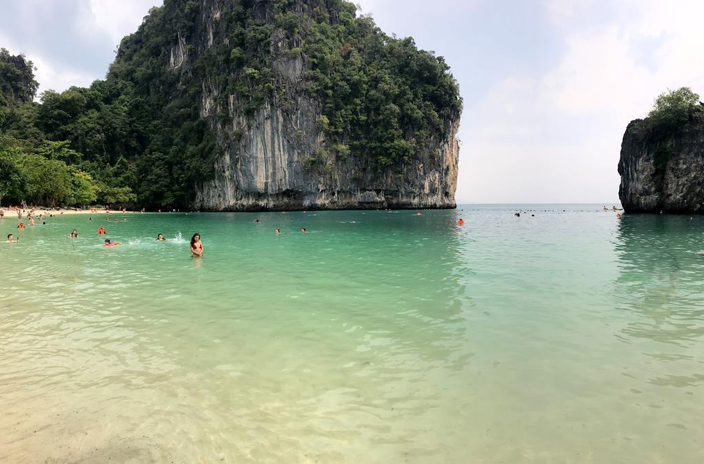 Hong island 