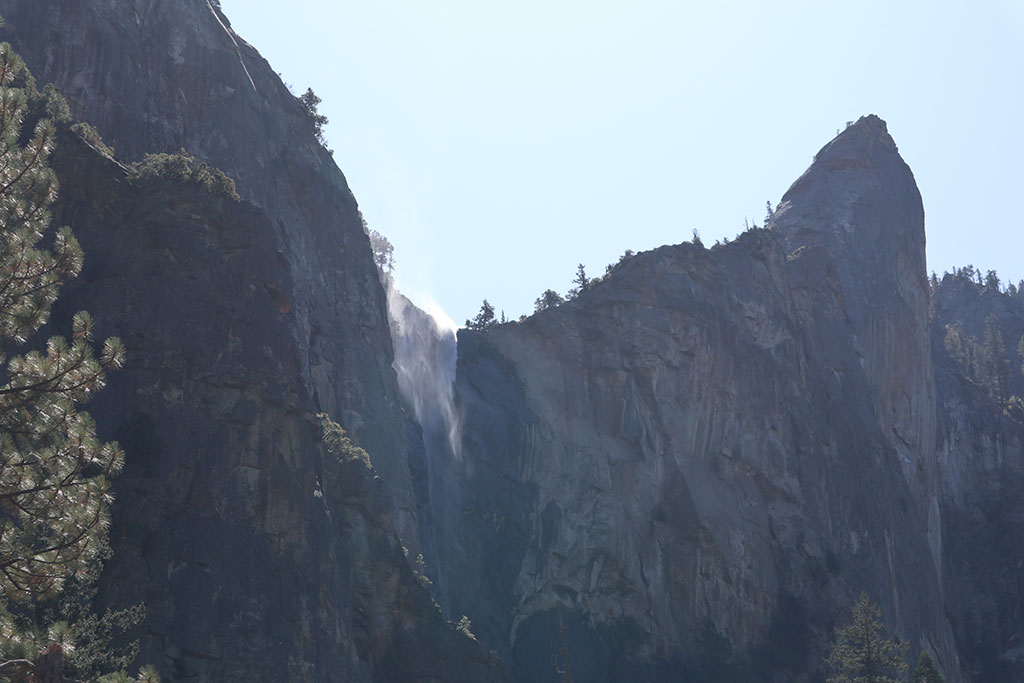 Bridalveil-Fall白紗瀑布