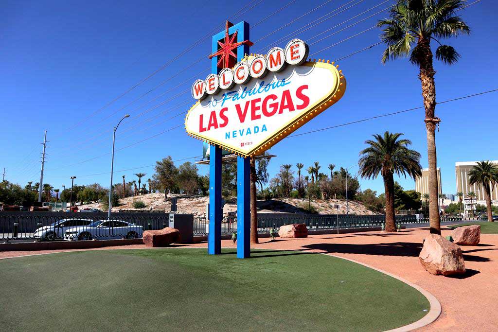 Welcome to the fabulous Las Vegas Sign