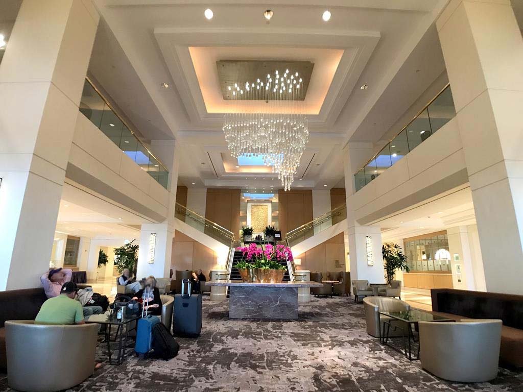 Hilton-Los-Angeles-Airport-