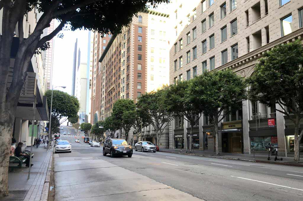Los Angeles Road