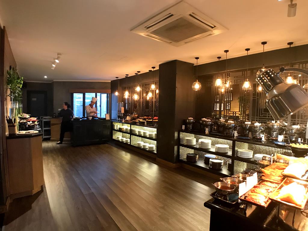 Hanoi-La-Siesta-Hotel-Trendy Breakfast