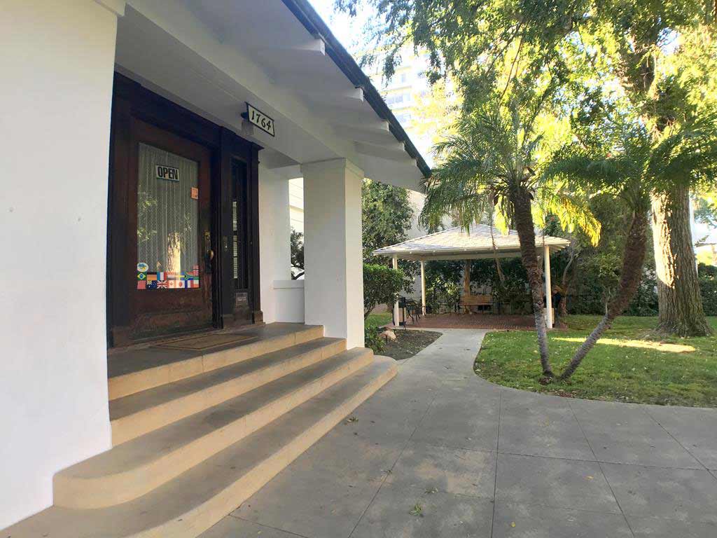 Orange-Drive-Hostel
