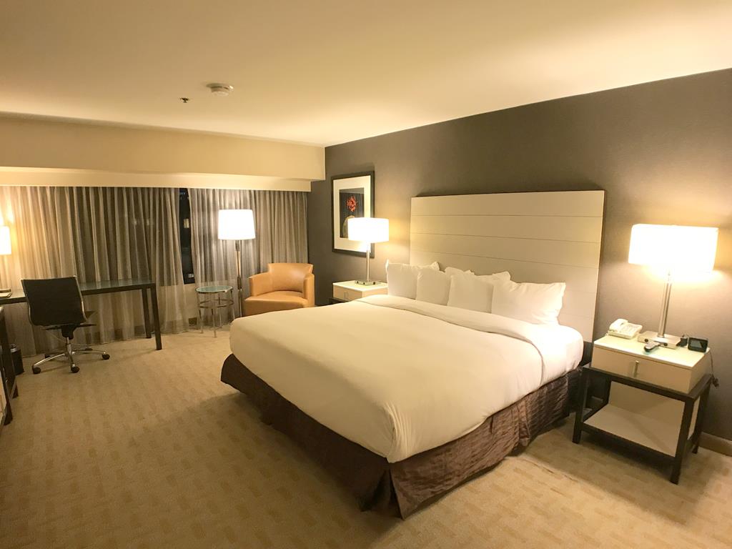 Room of Hilton Los Angeles Airport