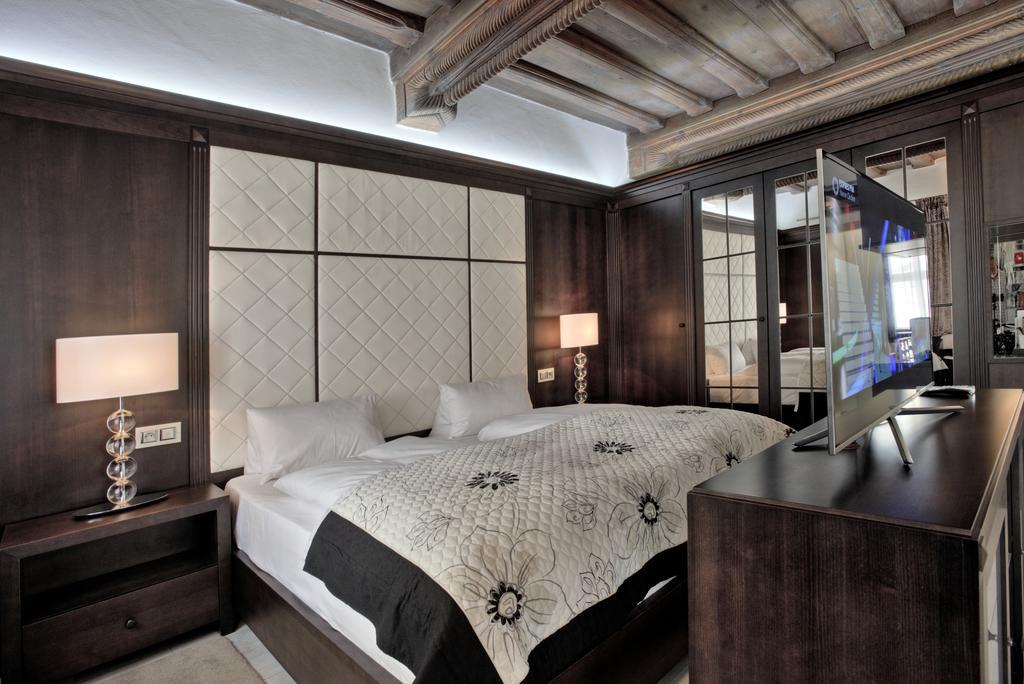 Hotel Grand