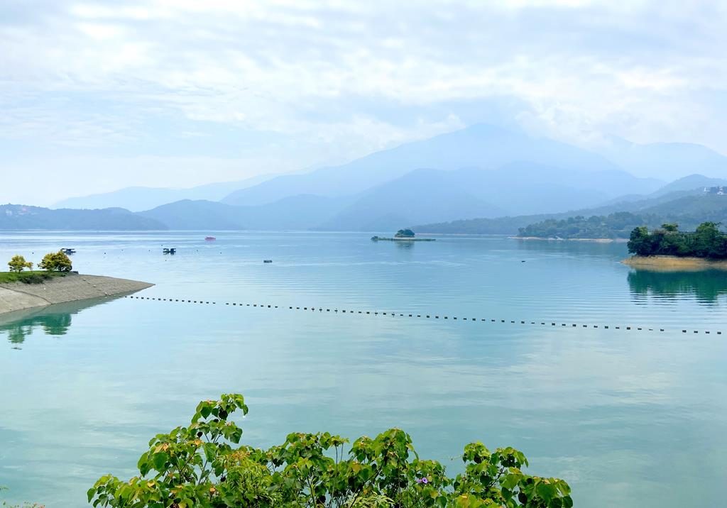 Sun moon lake