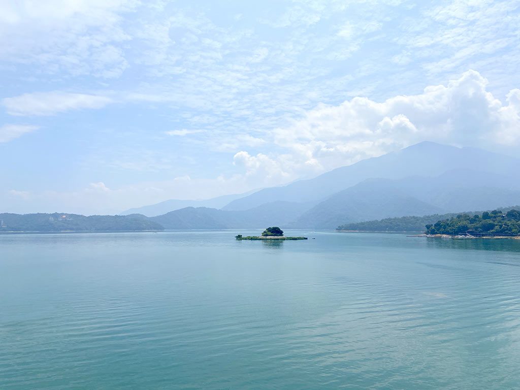 向山懸臂式觀景台