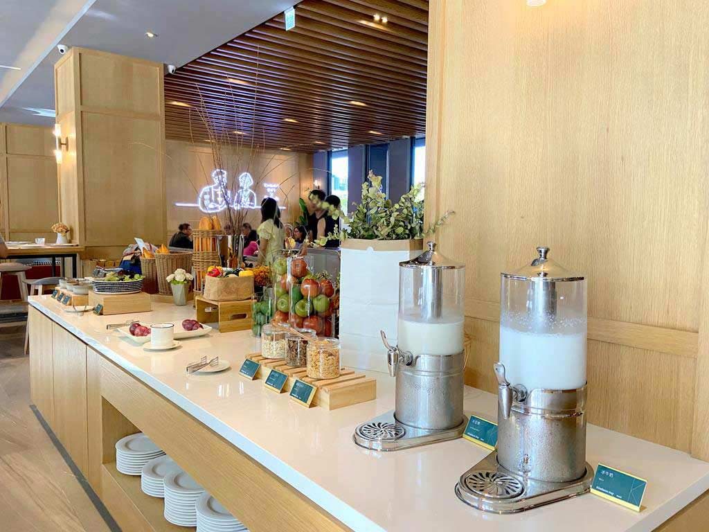Breakfast of Kindness-Day-hotel