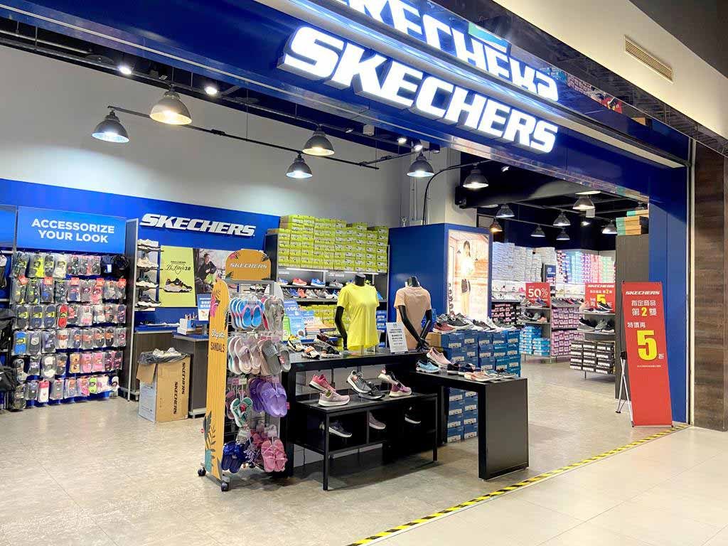 Skechers