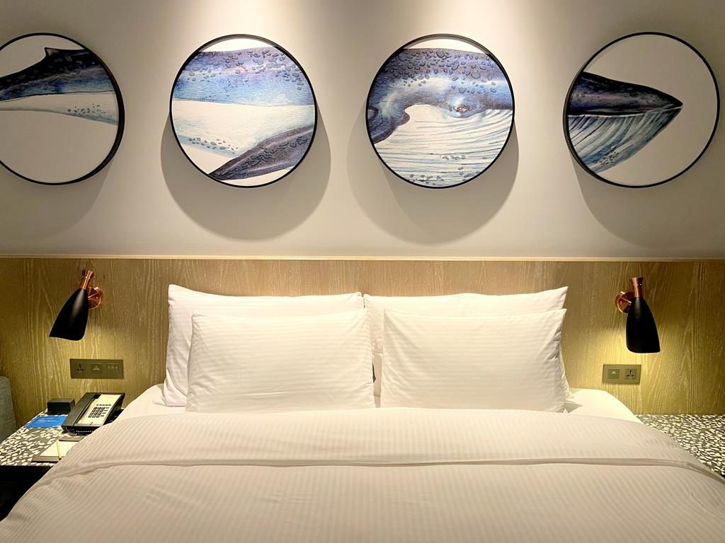 Room of Cozzi blu