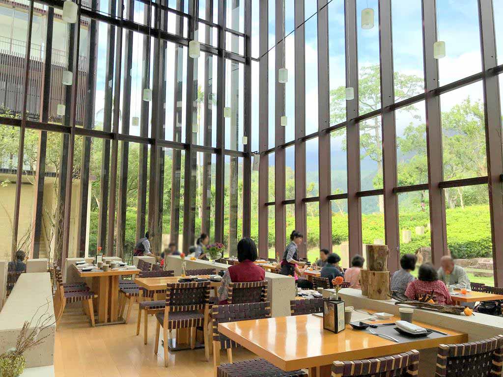 restaurant-of-Hotel-Royal-Chiaohsi