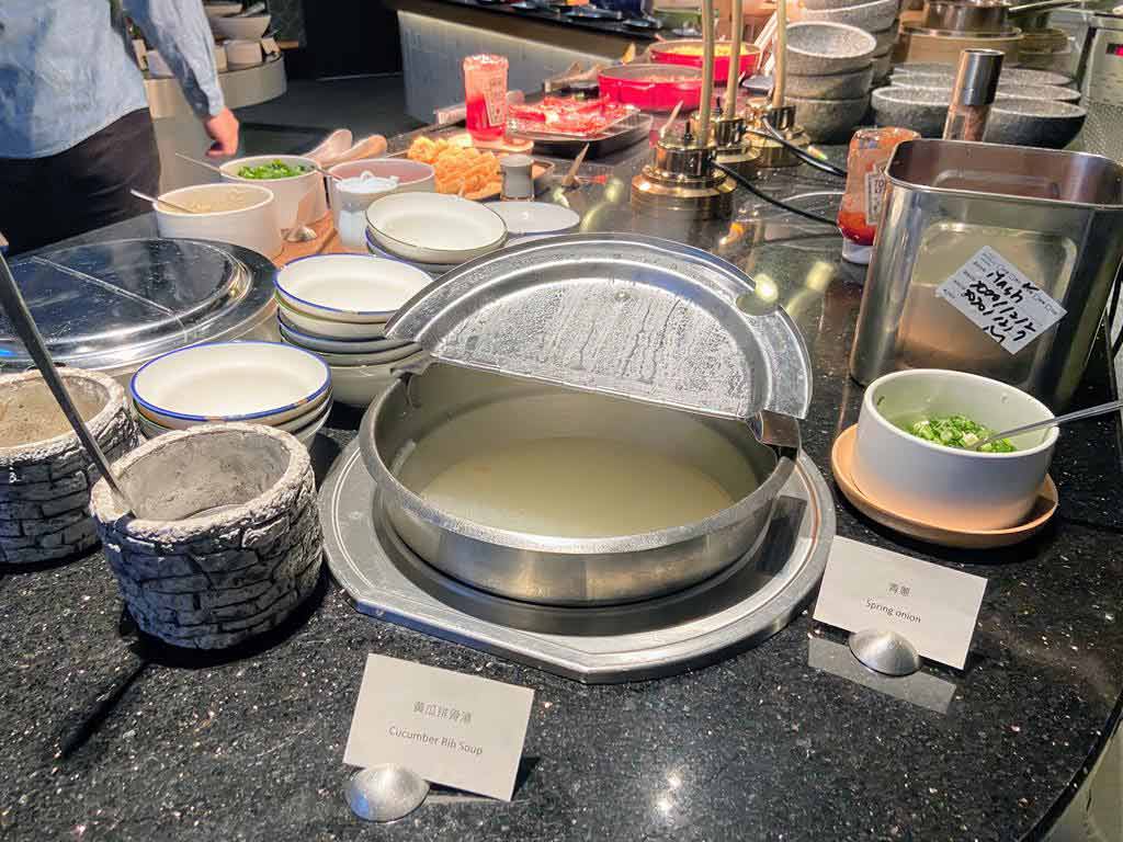 breakfast-of-hotel-indigo-taipei