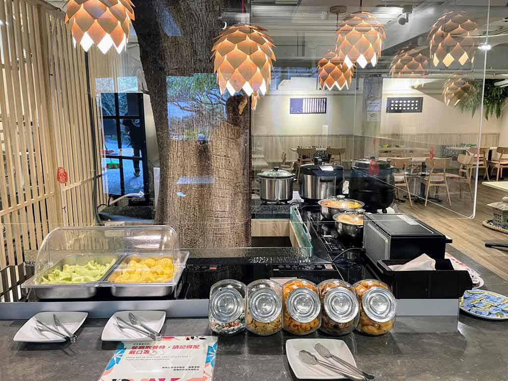 afternoon-tea-of-Yunoyado-Onsen-Hotspring-Hotel-Deyang