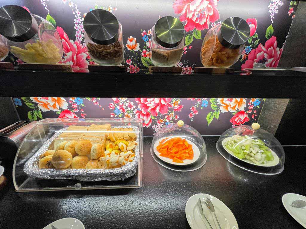 afternoon tea of-yilan-pokara-resort