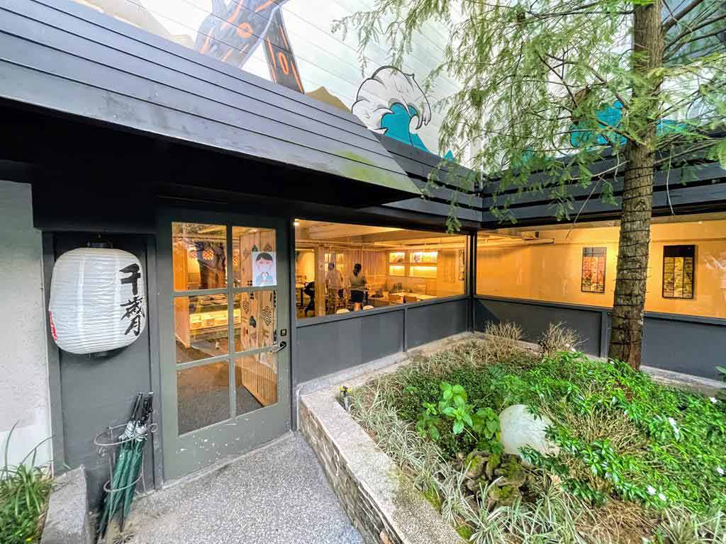 breakfast--of-Yunoyado-Onsen-Hotspring-Hotel-Deyang