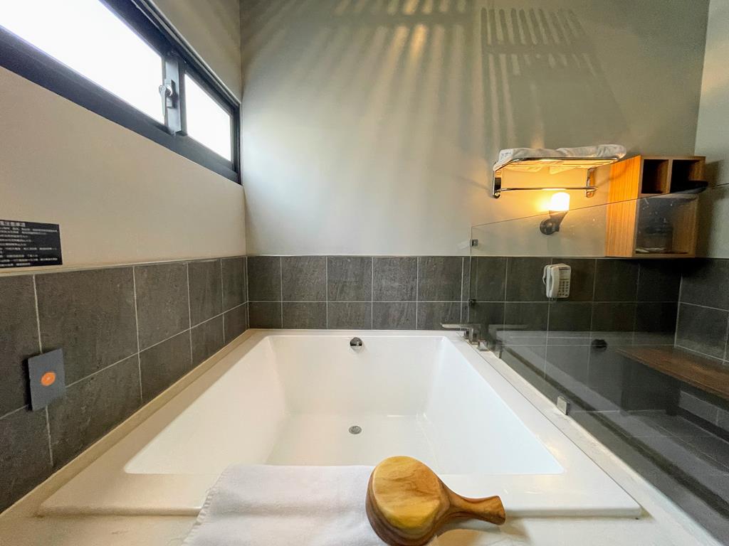 東旅湯宿風華漾 湯屋