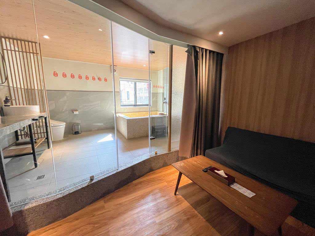 Room of Yunoyado Onsen Hotspring Hotel Deyang