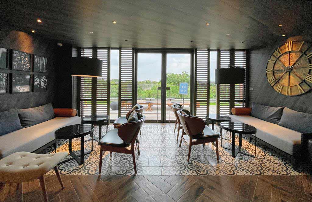 Lounge-of-ust-sleep-tainan-ten-drum