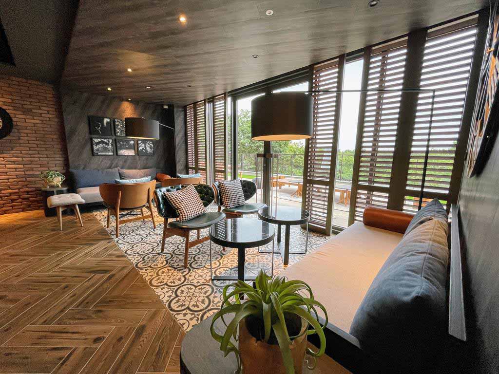 Lounge-of-ust-sleep-tainan-ten-drum