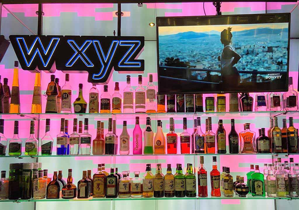 bar-of-Aloft-Taipei-Zhongshan