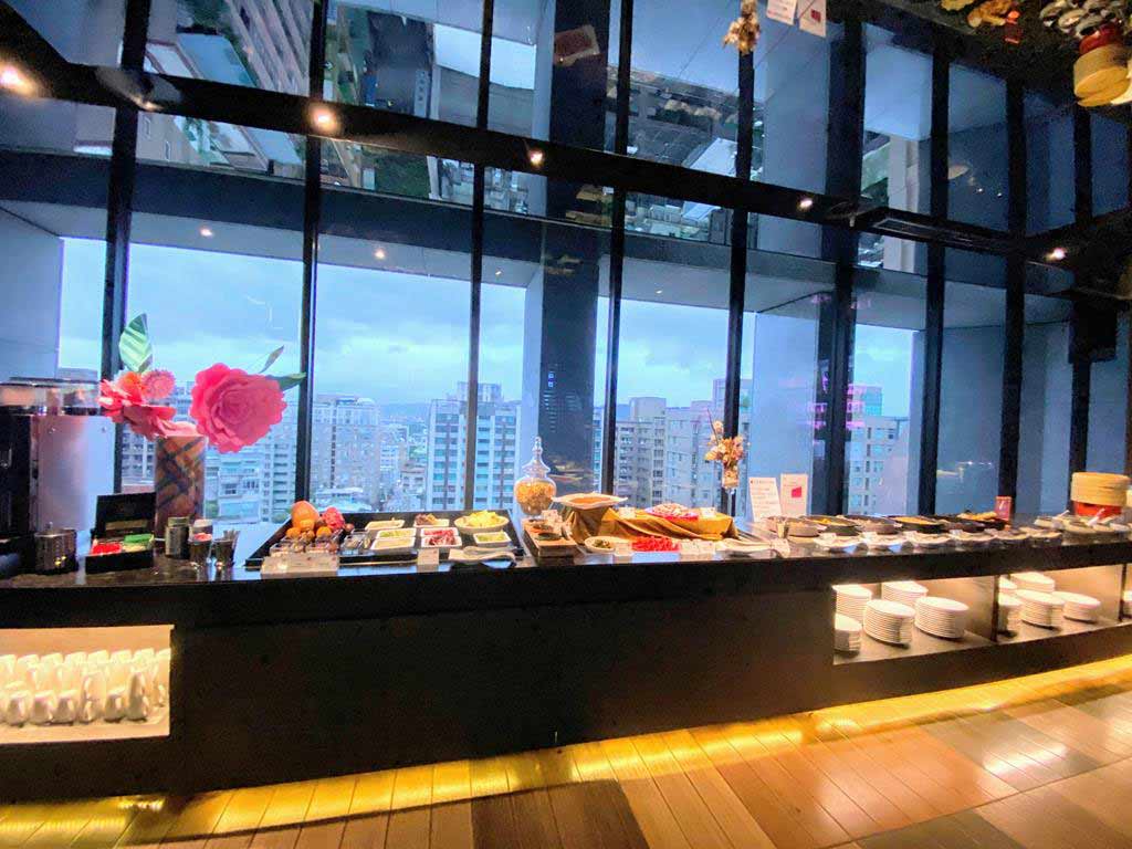 breakfast-of-Aloft-Taipei-Zhongshan