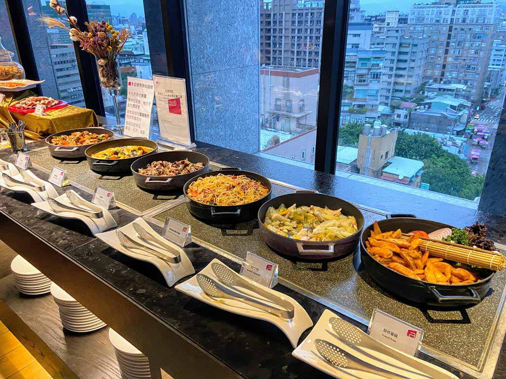 breakfast-of-Aloft-Taipei-Zhongshan