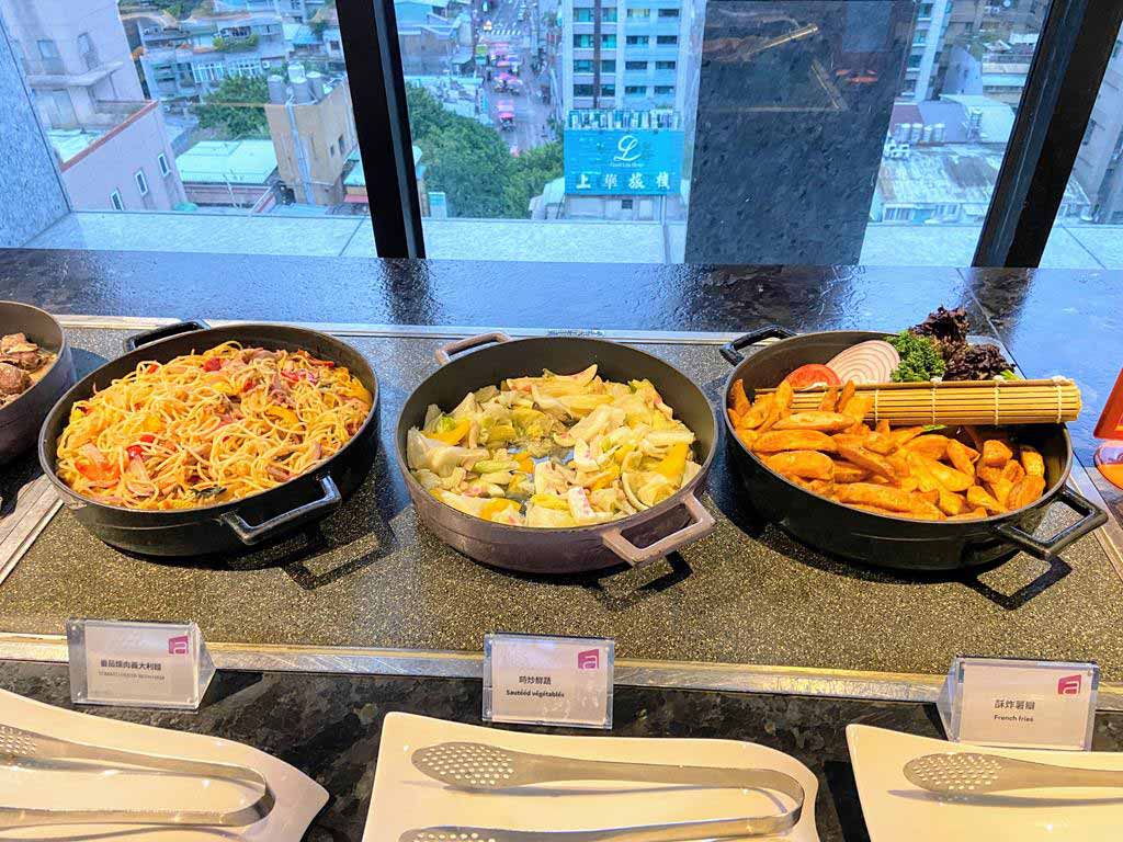 breakfast-of-Aloft-Taipei-Zhongshan