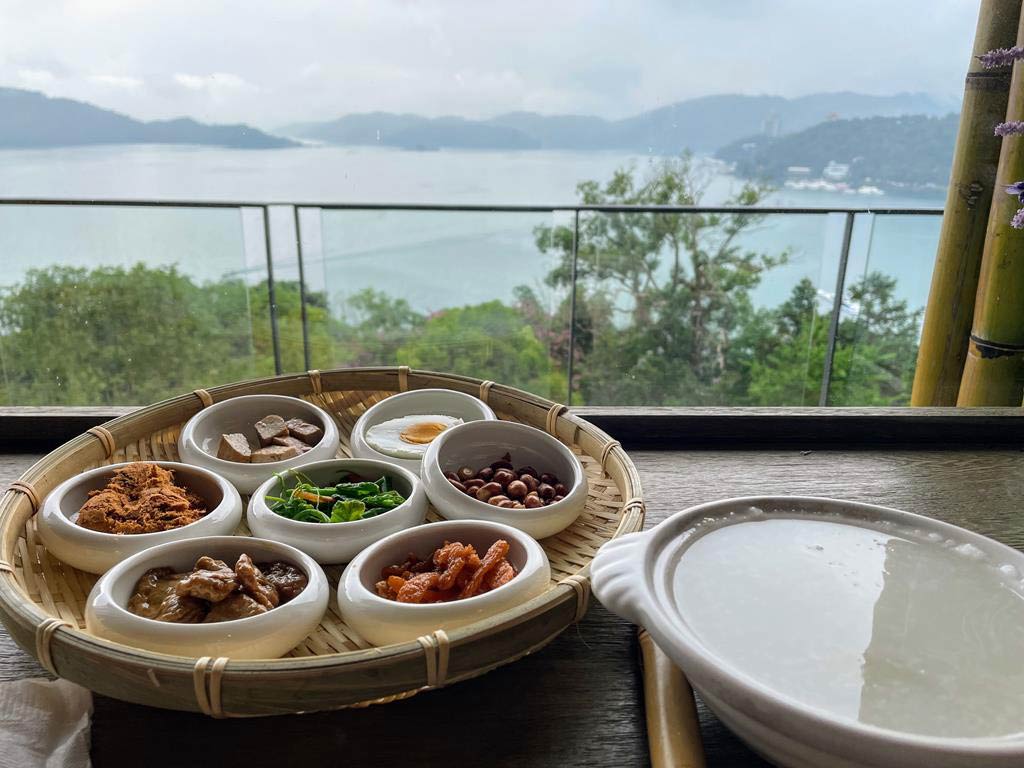 breakfast-of-Hotelday-Sun-Moon-Lake