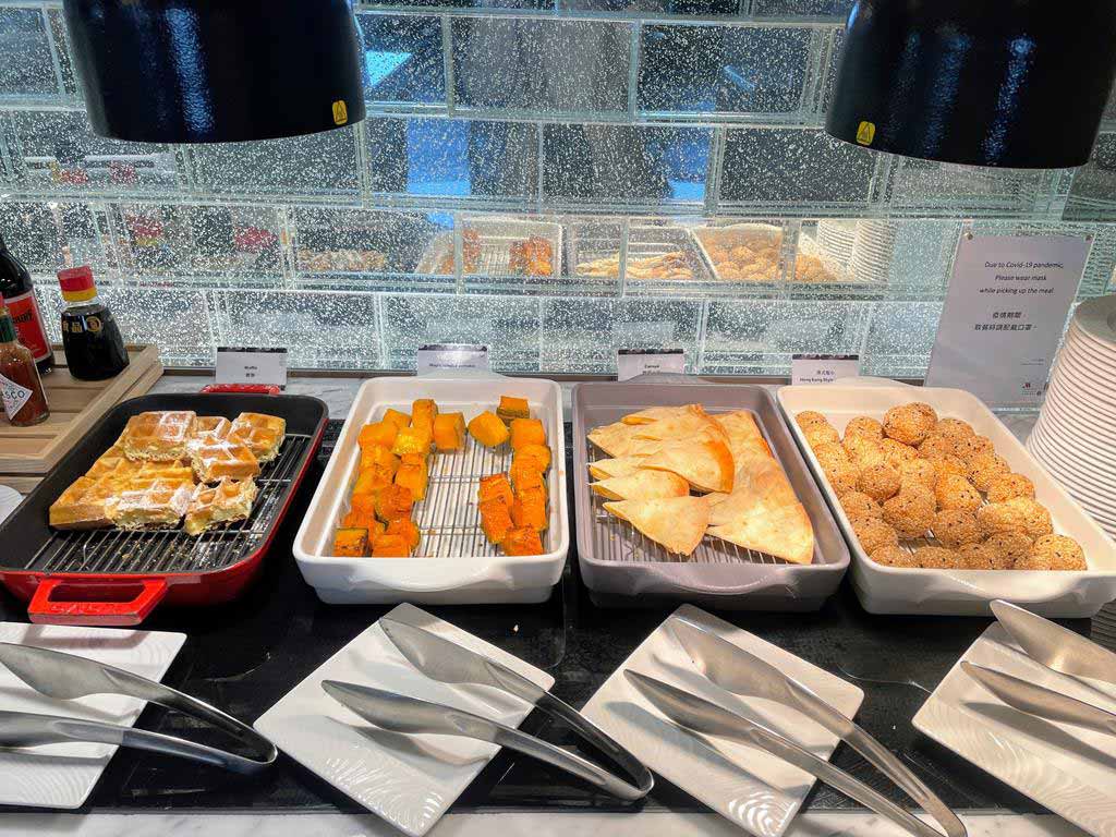 executive-lounge-breakfast--of-Kaohsiung-Marriott-Hotel