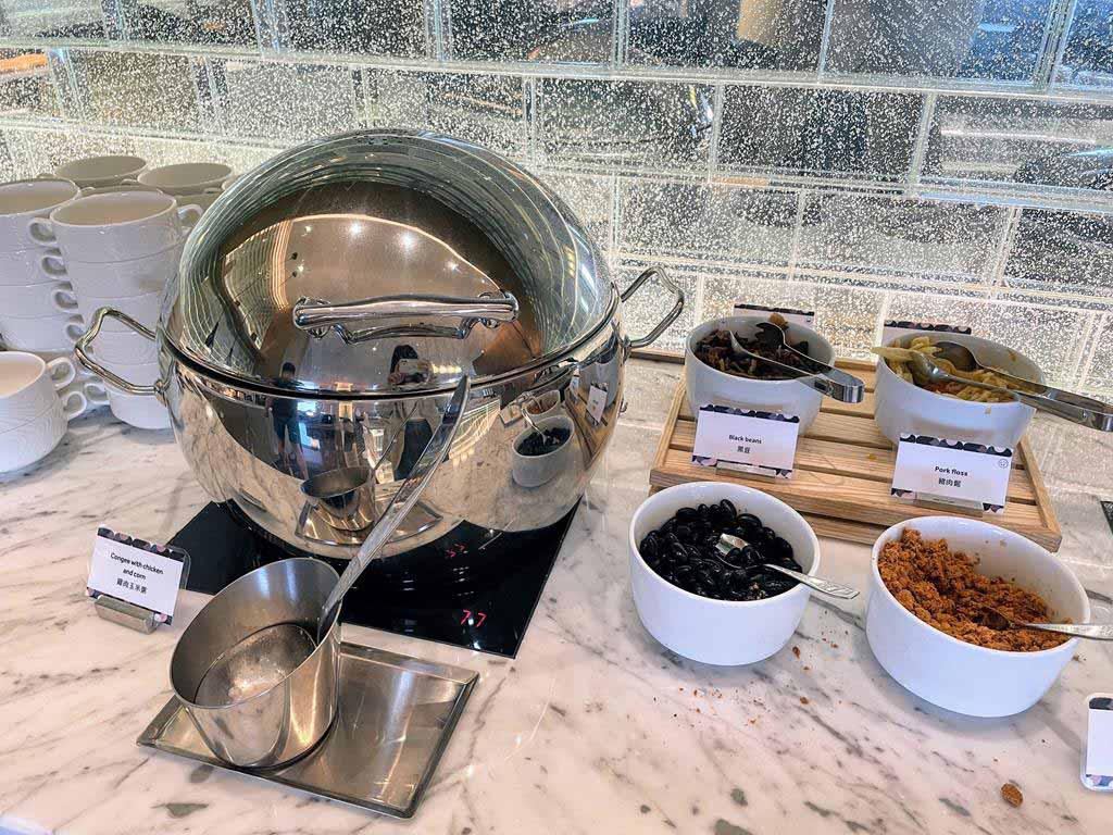 executive-lounge-breakfast--of-Kaohsiung-Marriott-Hotel