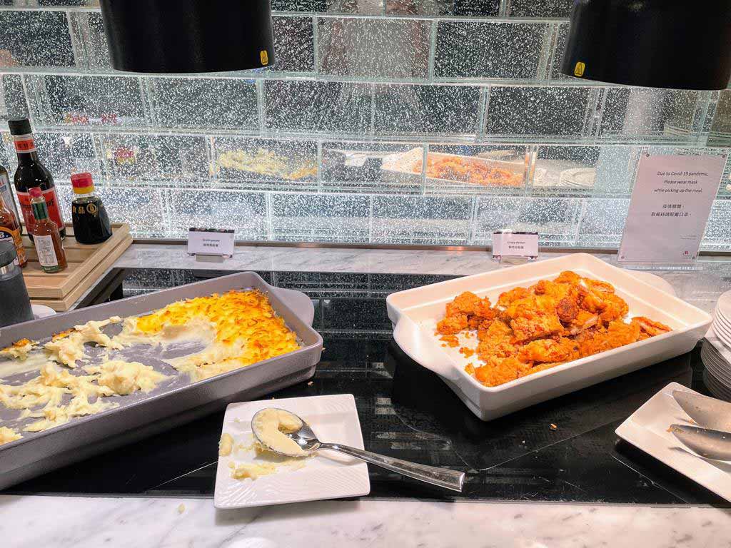 executive-lounge-dinner-of-Kaohsiung-Marriott-Hotel