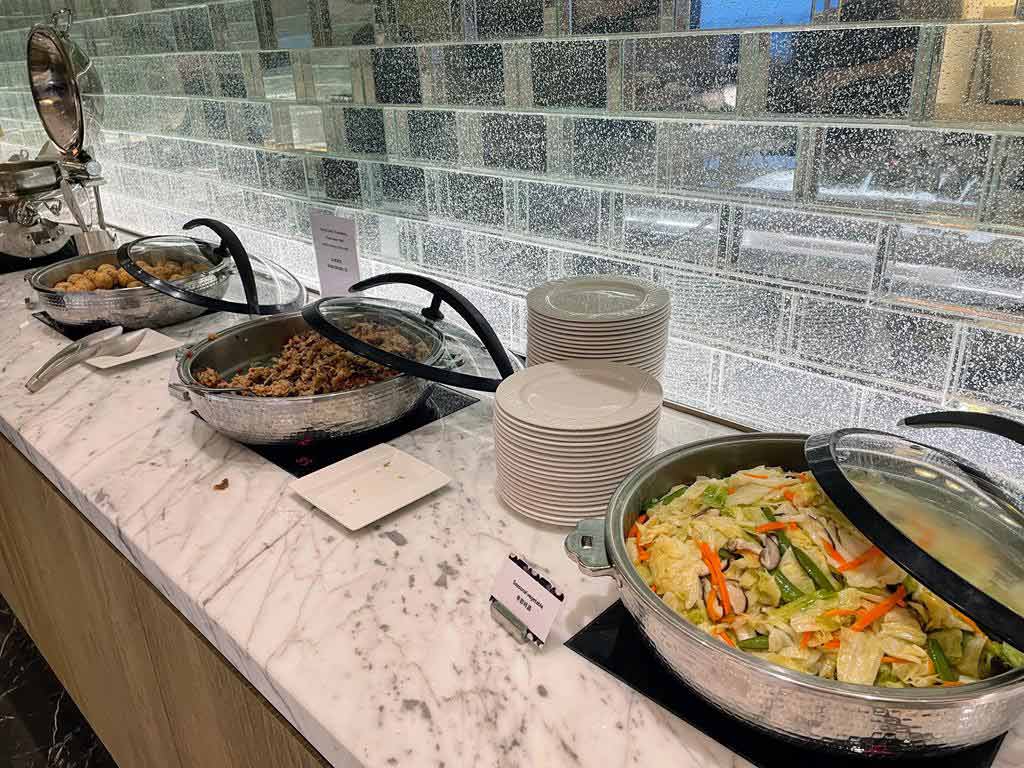 executive-lounge-dinner-of-Kaohsiung-Marriott-Hotel