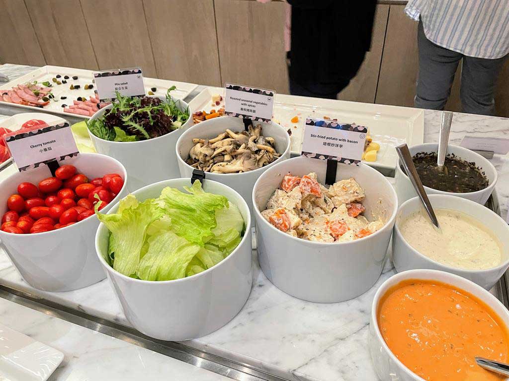 executive-lounge-dinner-of-Kaohsiung-Marriott-Hotel