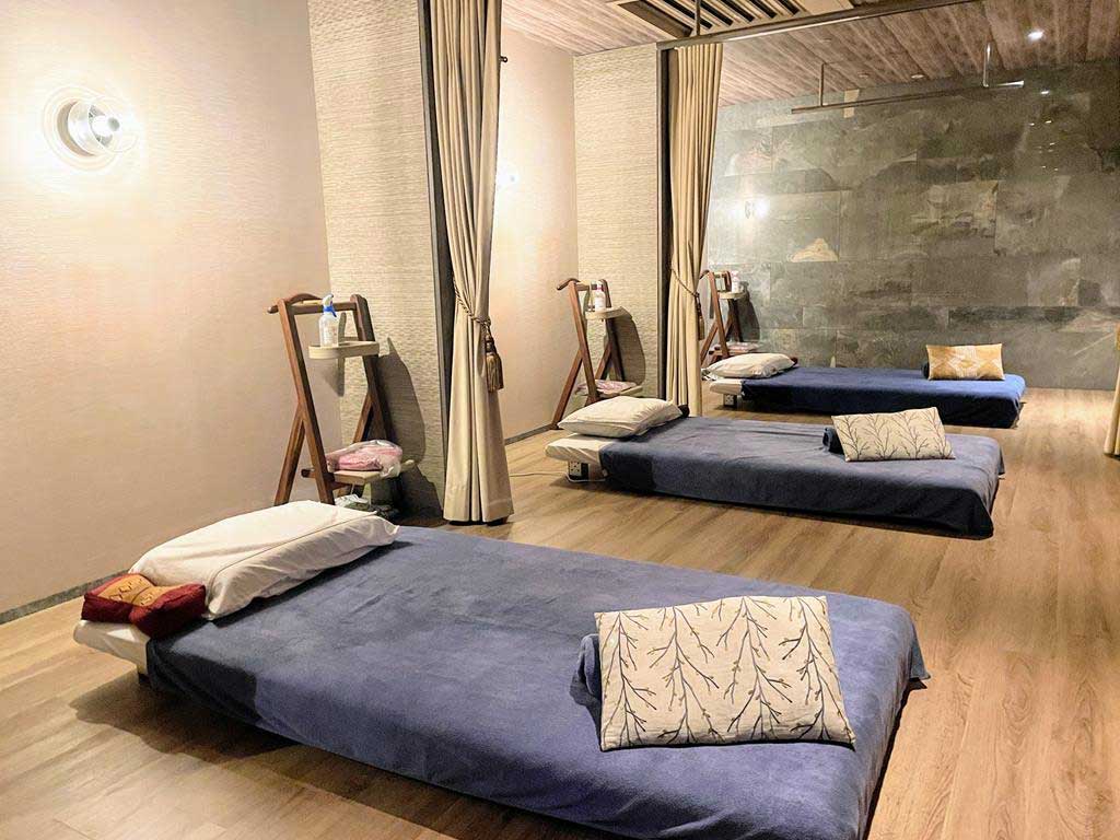 青和泰信義會館