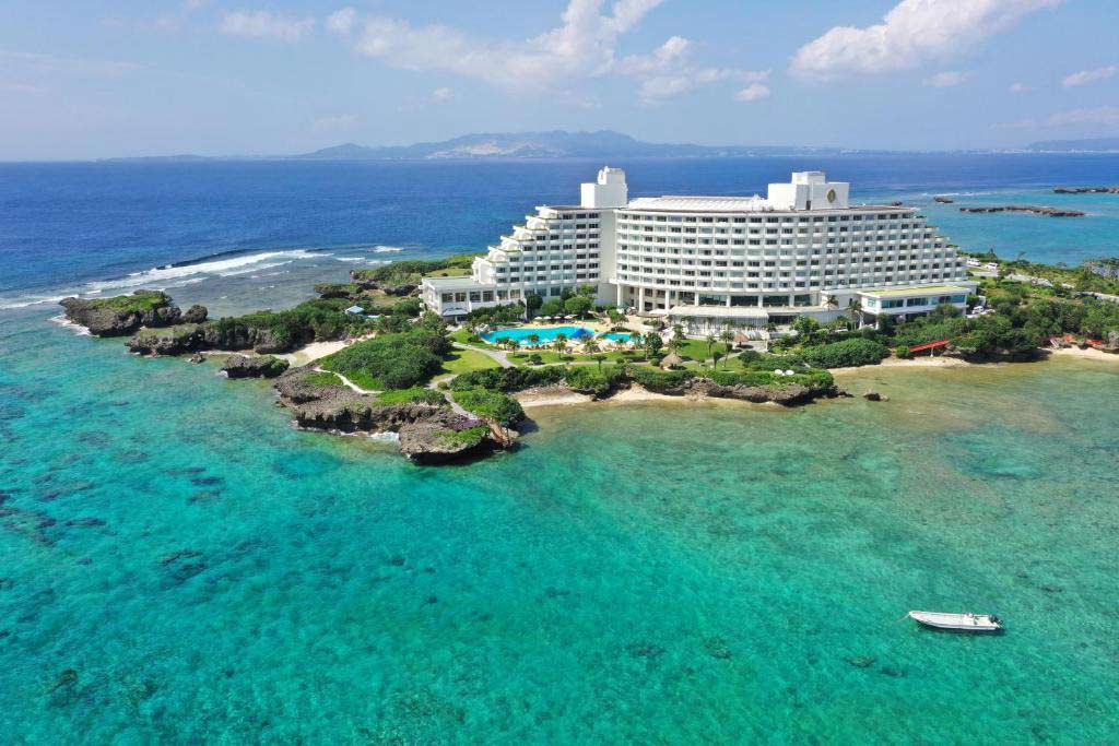 ANA全日空萬座海濱洲際酒店