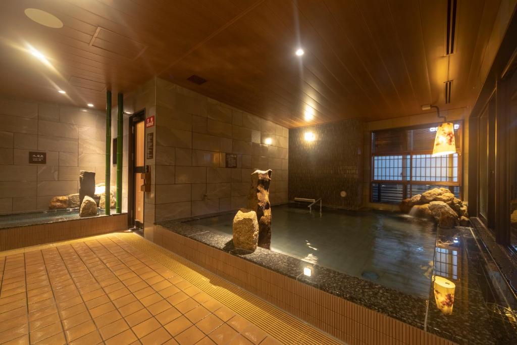 Dormy Inn PREMIUM難波別館天然溫泉朝霧之湯飯店