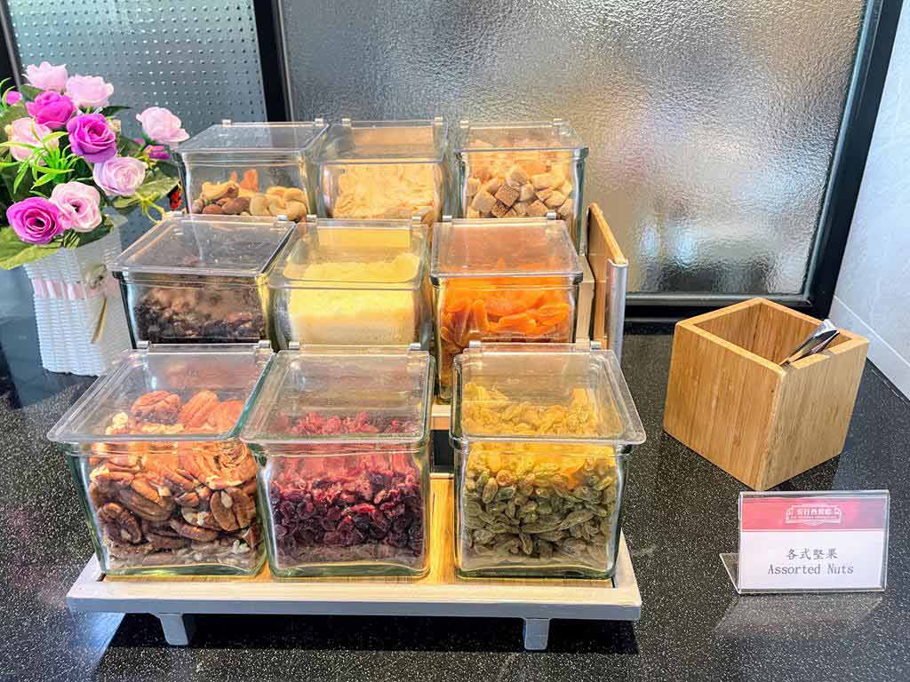 breakfast-of-Fame-Hall-Garden-Hotel