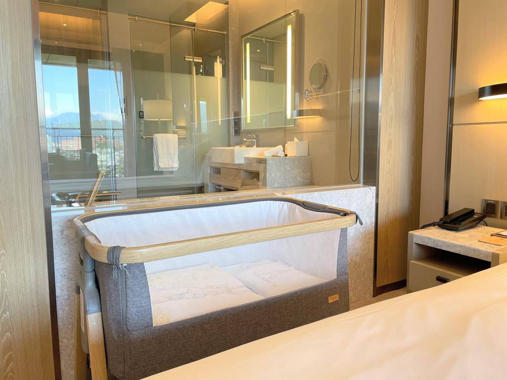 child-friendly-Fame-Hall-Garden-Hotel