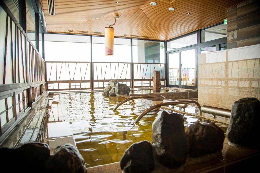 富良野拉維斯塔溫泉酒店
