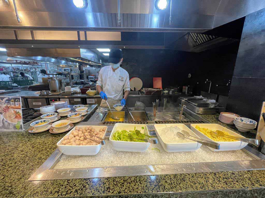 breakfast-of-fullon-hotel-fulong