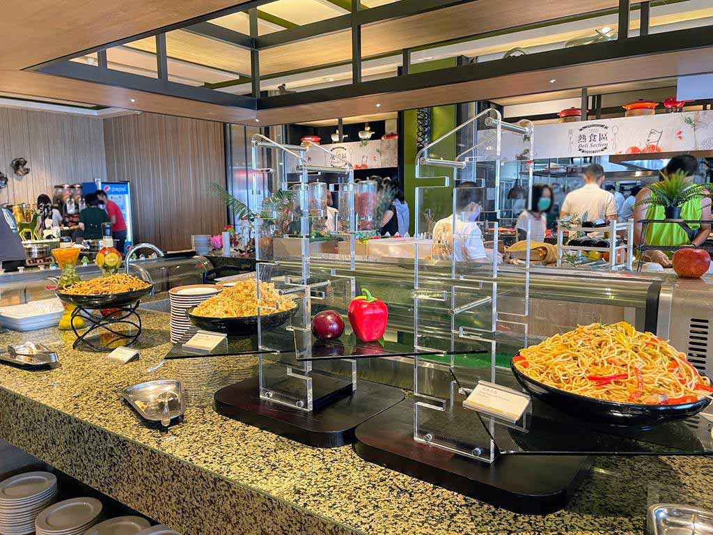 breakfast-of-fullon-hotel-fulong