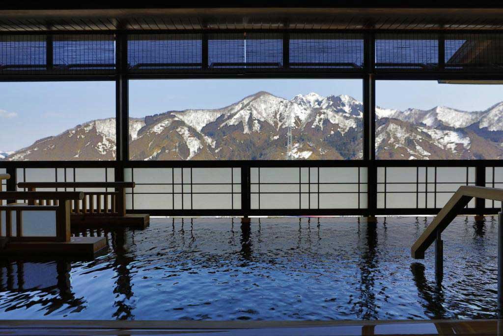 GALA湯澤滑雪場住宿