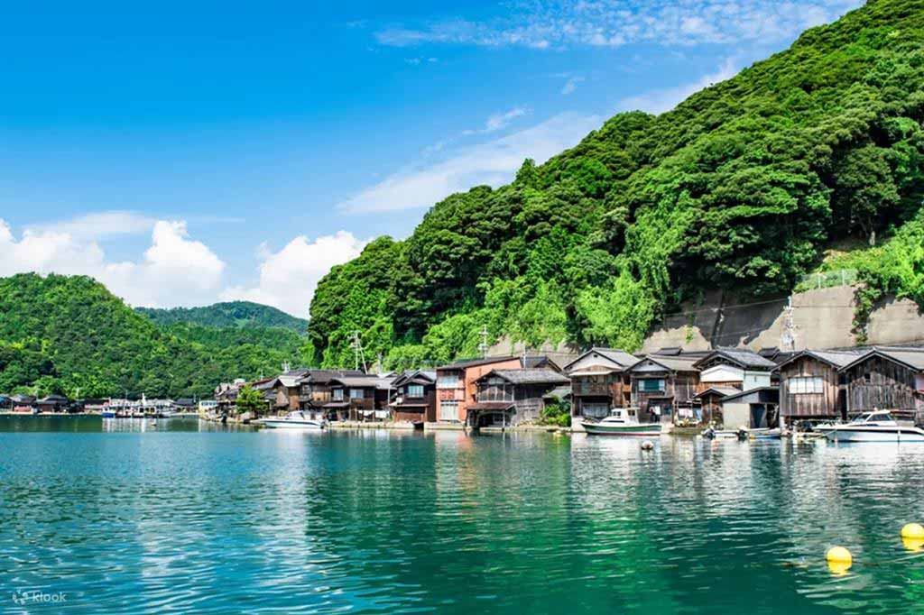 伊根舟屋