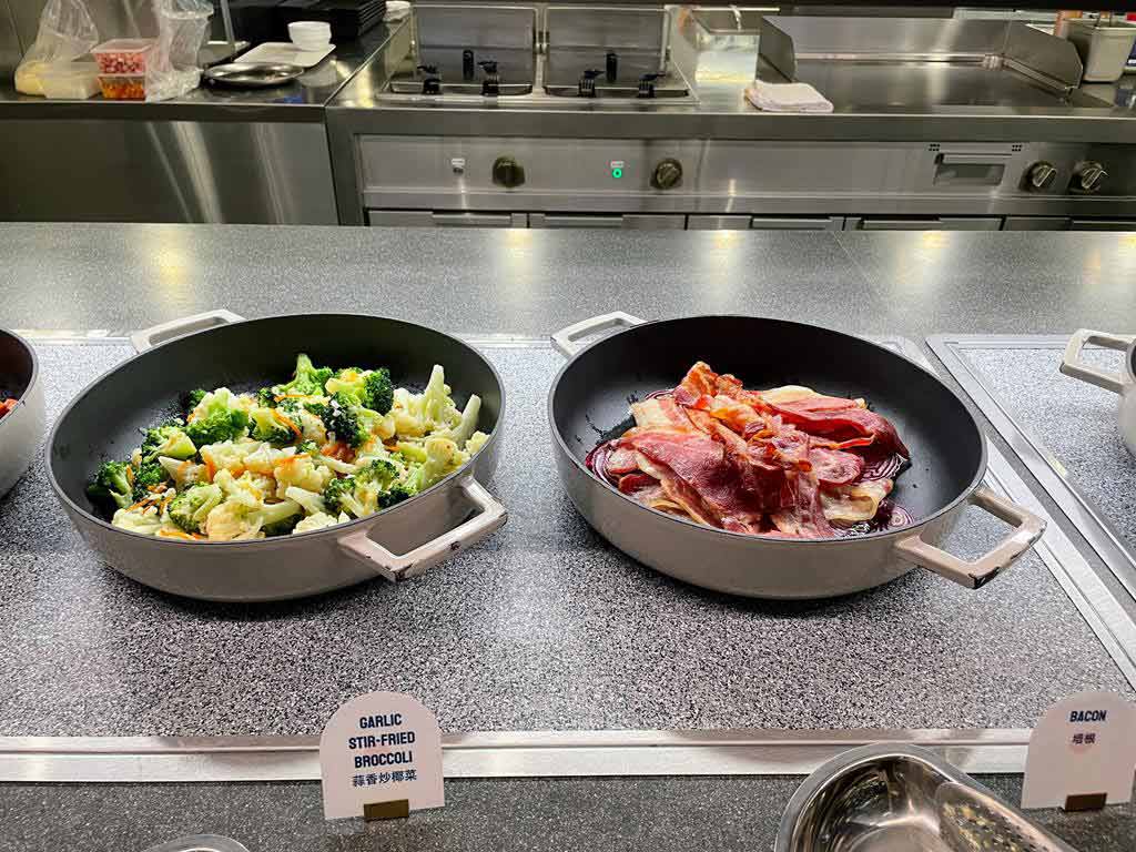 breakfast-of-Four-Points-by-Sheraton-Taipei-Bali