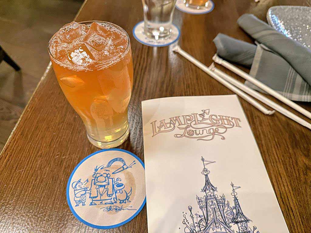 Lamplight Lounge At Pixar Pier