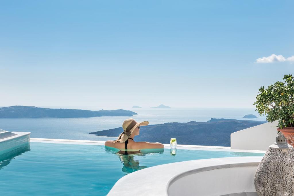 santorini fira hotels 
