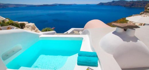 santorini oia hotels