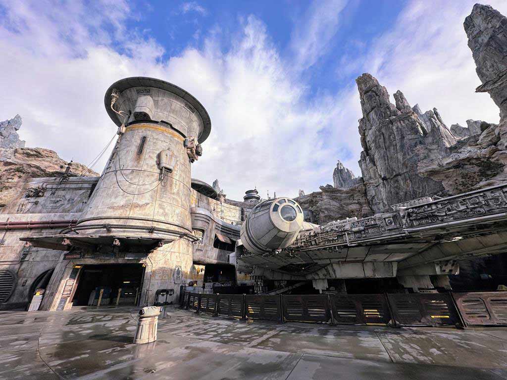 星球大戰：銀河邊緣（Star-Wars-Galaxy's-Edge-)