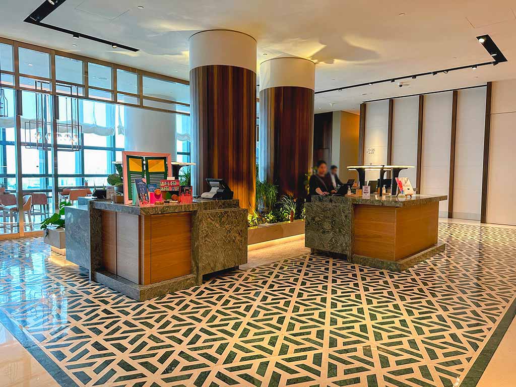 Lobby-of-Andaz-Singapore