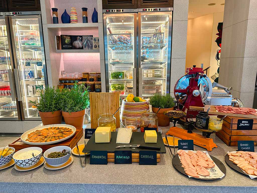 breakfast of Andaz Singapore